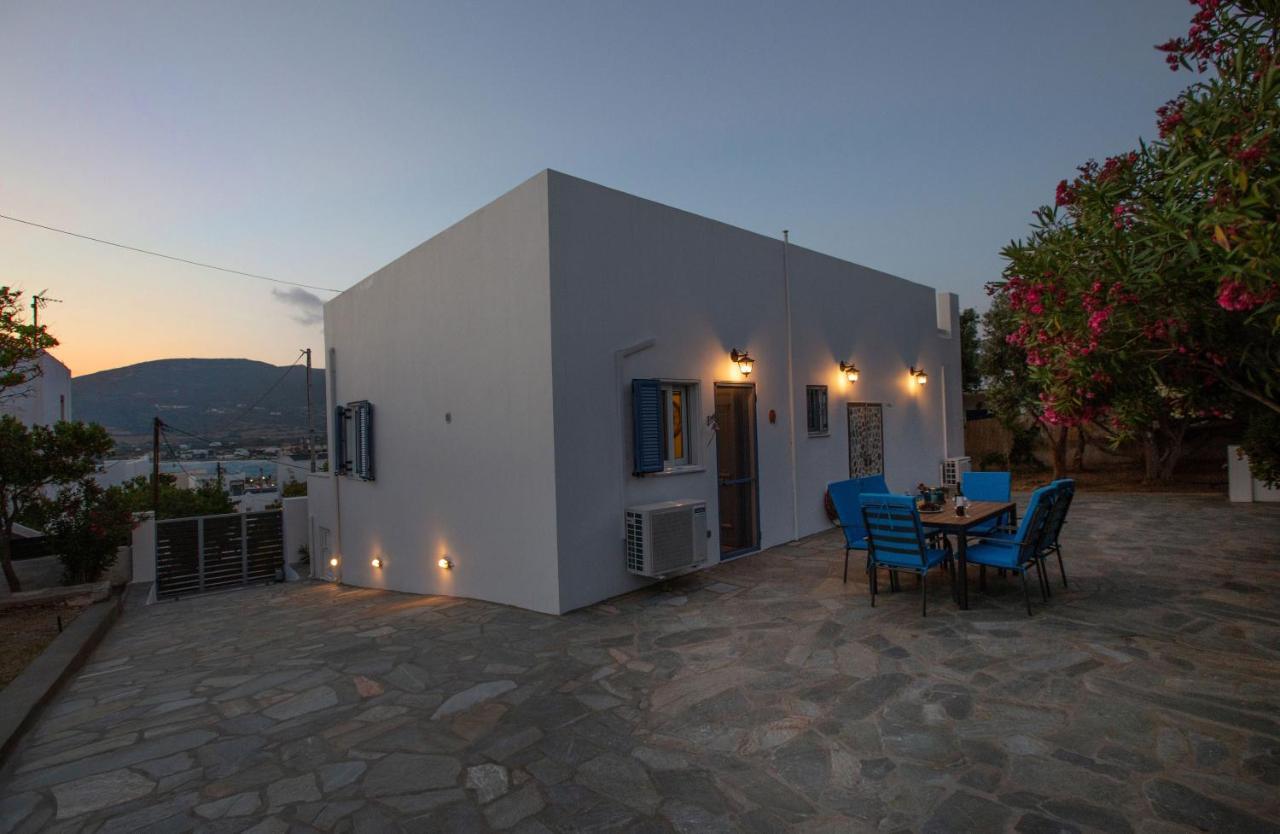 Ruby'S Summer House With Spacious Garden And Free Parking Gavrio Exterior photo