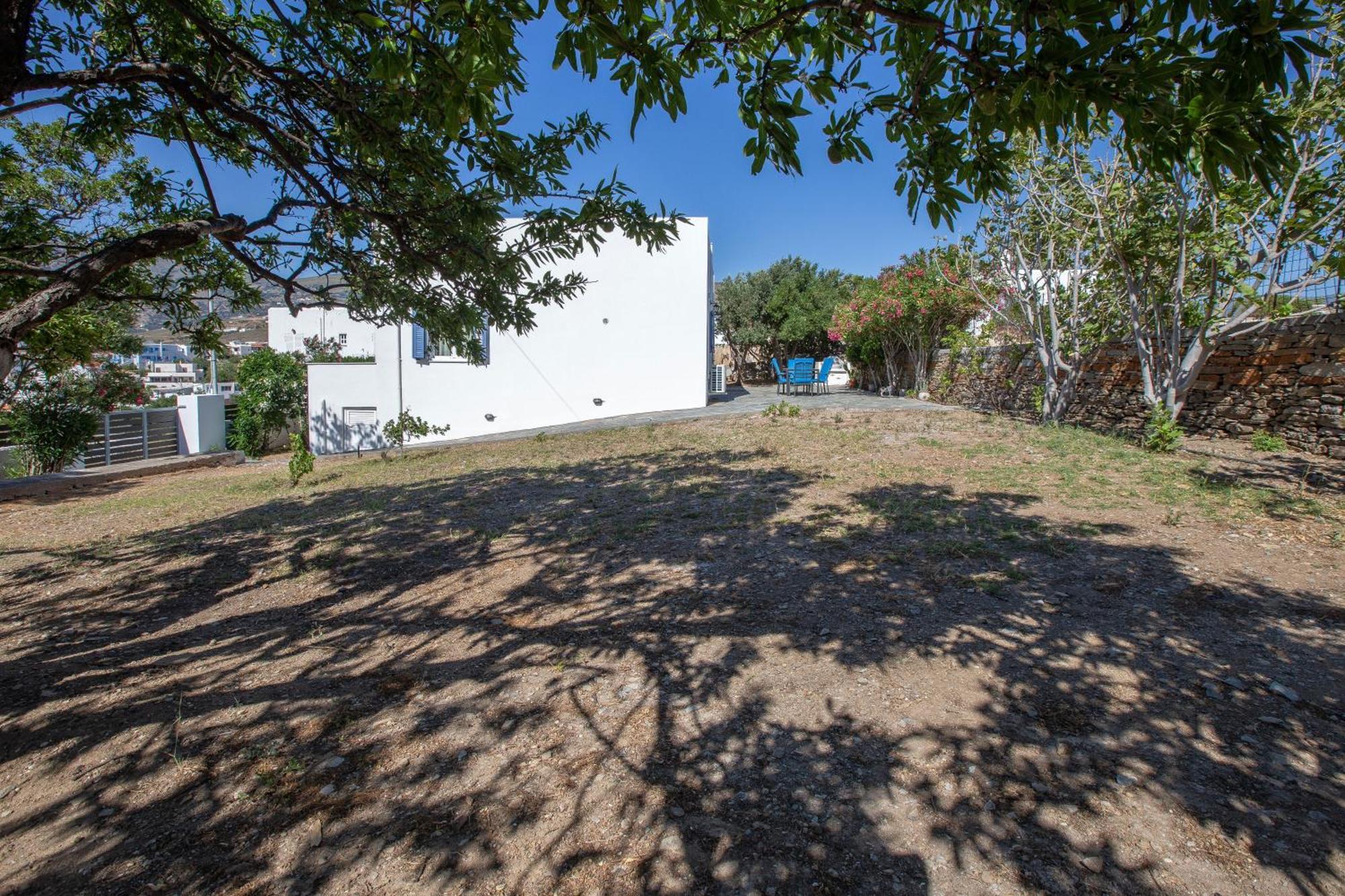 Ruby'S Summer House With Spacious Garden And Free Parking Gavrio Exterior photo